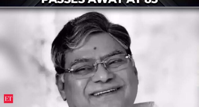 Kota Srinivasa Rao passes away: Andhra Dy CM Pawan Kalyan, Chiranjeevi pay tributes - The Economic Times Video