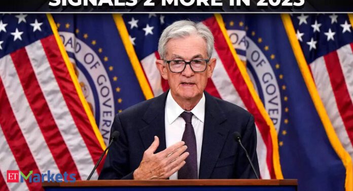 US Fed cuts interest rates by 25 Bps; Jerome Powell hints, 'two more in 2025' - The Economic Times Video