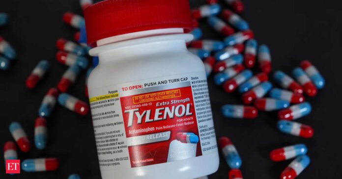 Trump dishes out medical advice, warns pregnant women on use of Tylenol, takes aim at vaccines
