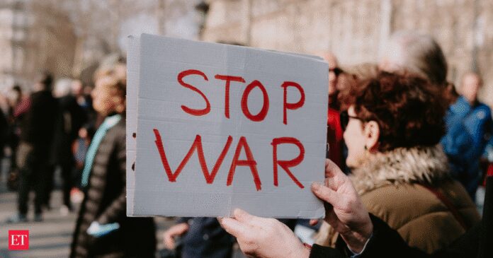 Overconfidence at the top threatens to plunge the world into war