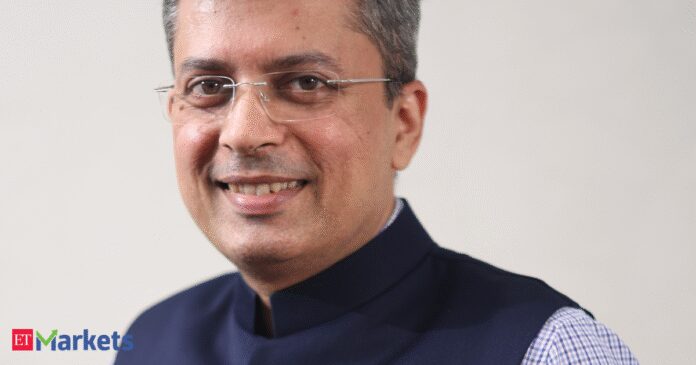 Kotak AMC’s Abhishek Bisen explains why investing in debt now can turn into a goldmine for retirement savings