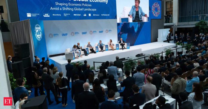 US-China trade war clouds global economic outlook as 'new normal' emerges