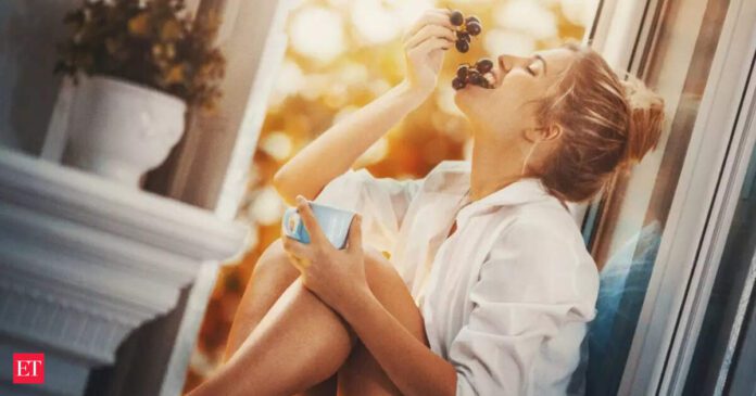 This 'complete wellness fruit' packs 1,600 powerful compounds to boost heart, brain, and gut health
