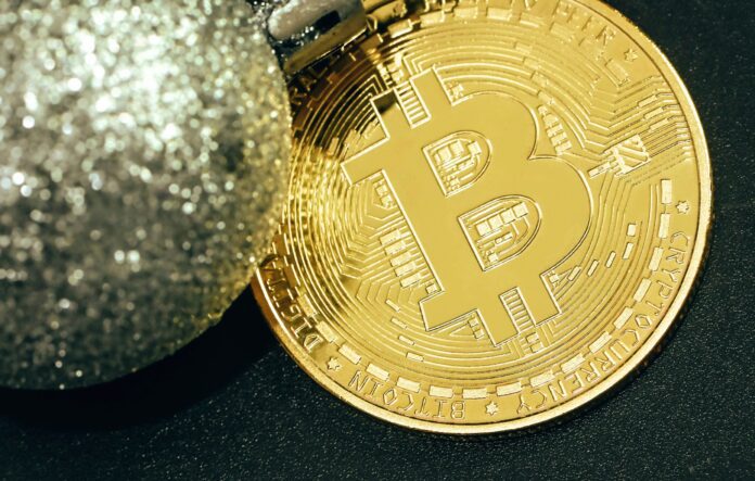 Analyst Says 55% Chance Bitcoin Bull Run Isn’t Over Yet – Here’s Why
